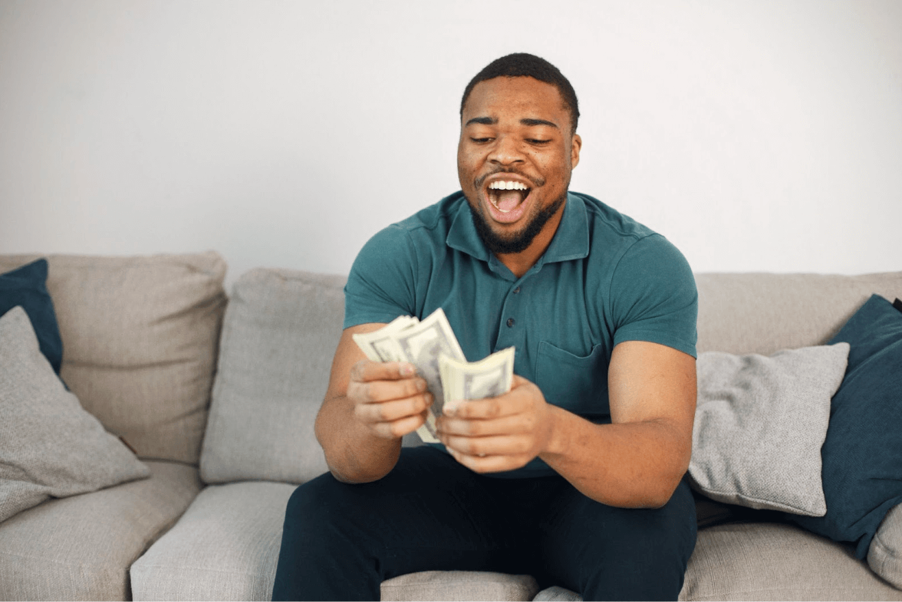 a delivery driver counting money